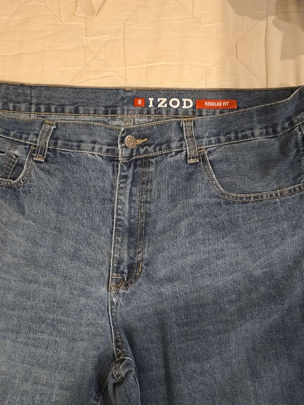 Izod Men’s Light Blue Relaxed Fit Jeans